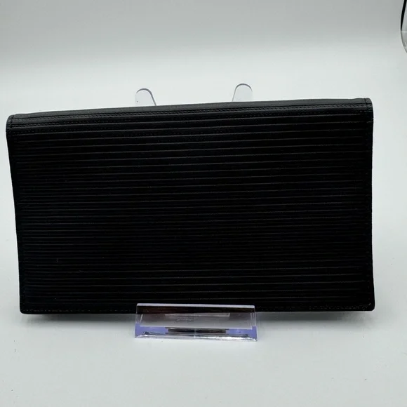 BVLGARI Black Leather Man Wallet